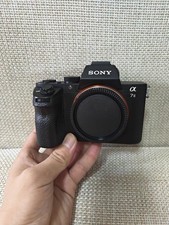 Sony A7II Mirrorless Camera Body Functional Clean Screen Sensitive Buttons