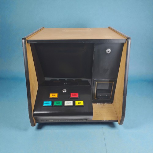 Table Top Poker Masters CRT Video Game Machine ICT A6 Bill Acceptor Powers On