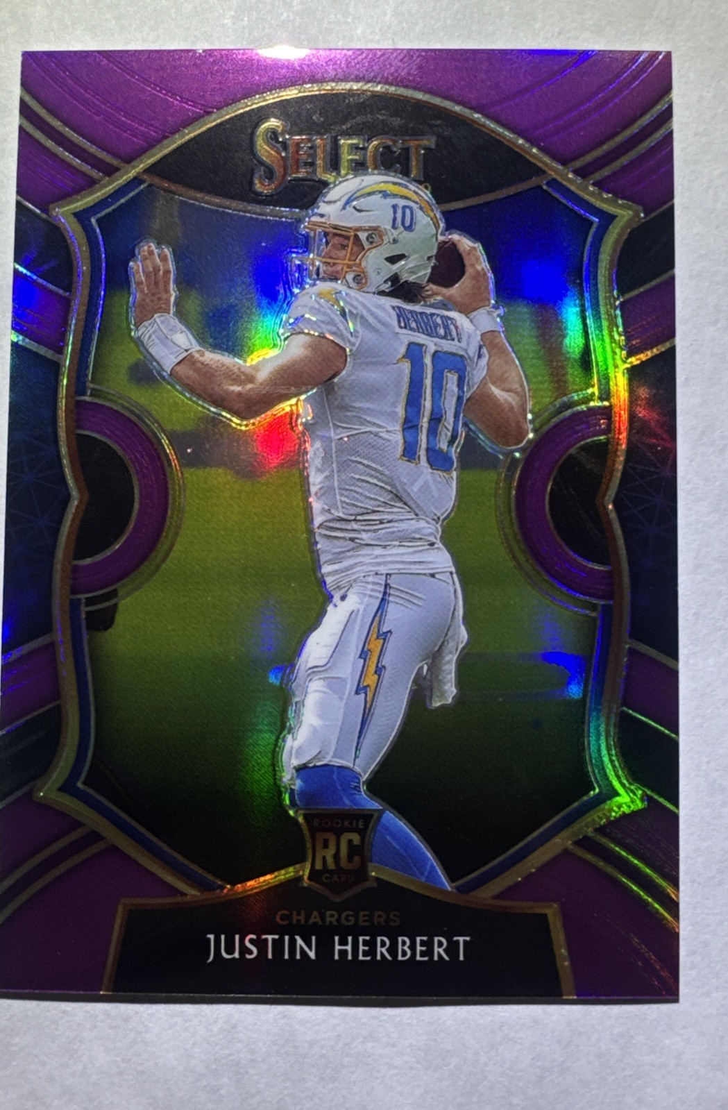 2020 Panini Select - Concourse Justin Herbert #44 Purple Prizm /75 (RC)