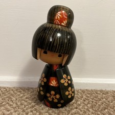Vintage Kokeshi Wooden Doll Figure Signed Kimono Green 5.5in Cute Made in Japan
