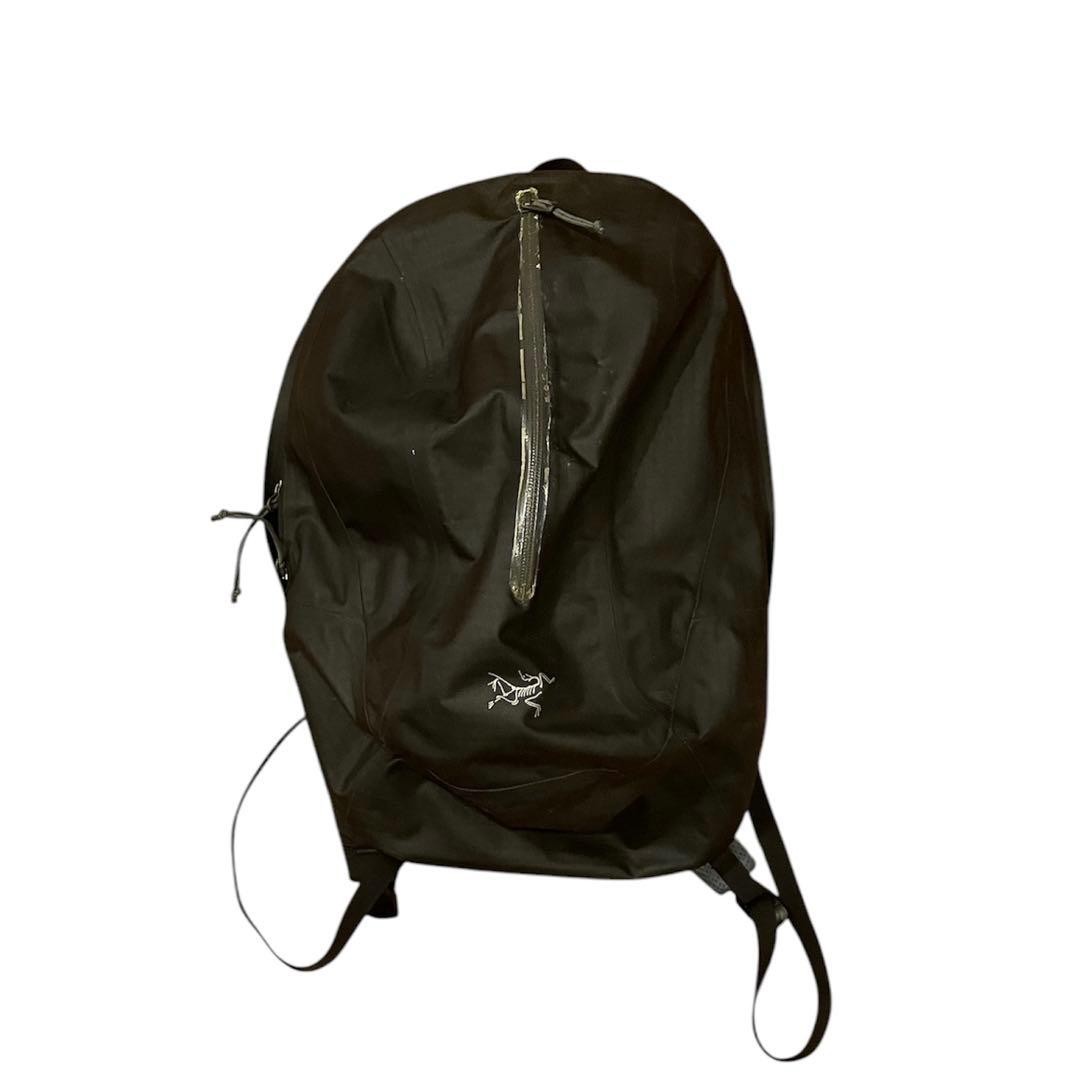 ARC’TERYX ASTRI 19 Backpack Daypack 19L Hiking Outdoor Black Unisex Rare used