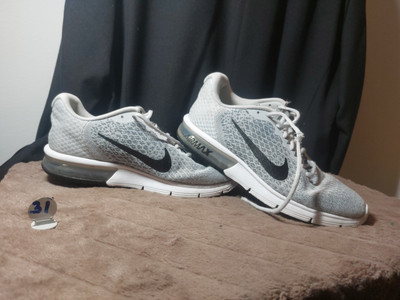 nike air max sequent 2 grey