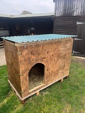 Pig Arc / Pig Hut - Animal Shelter 6ft x 3ft with solid floor.  Flatpack.
