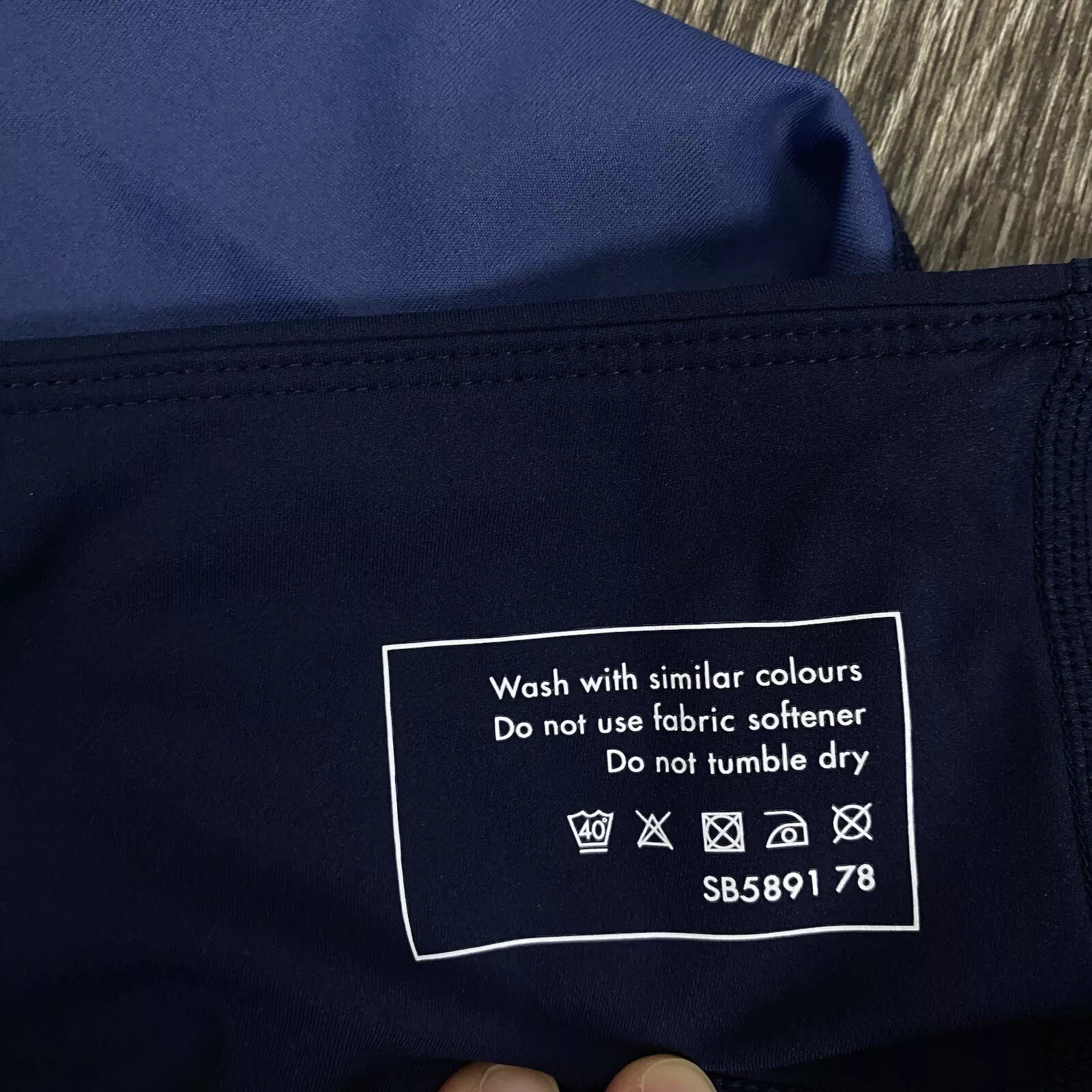 sweaty-betty power mission 7/8 length drawcord gym leggings