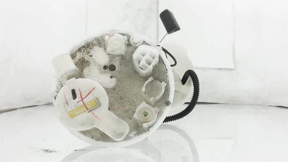 Насос топливного бака 2013-2018 Lexus Es300h - 77020-33370 - Изображение 4 из 4