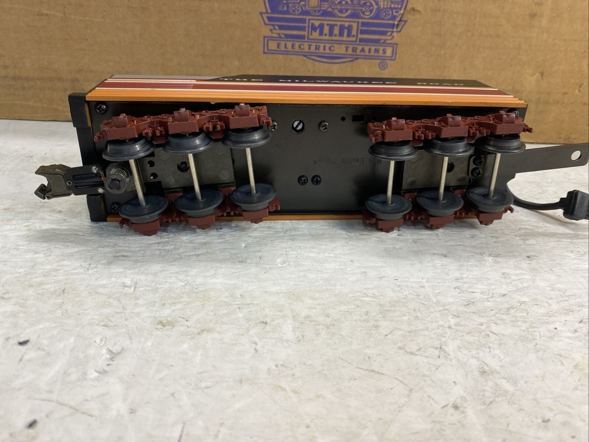 MTH RailKing 30-1127-1 Milwaukee Road 4-6-4 Hiawatha Hudson