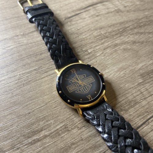 Vintage Womens Harley Davidson Logo Watch Gold Leather Band 