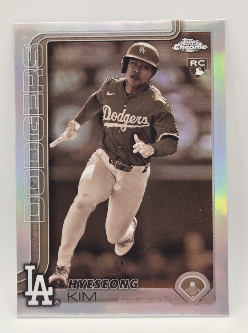 Hyeseong Kim 2025 Topps Chrome Baseball #152 Sepia Refractor Rookie RC  Dodgers