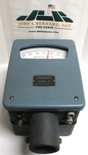 FOXBORO , 45 / DX , PNEUMATIC TRANSMITTER , SURPLUS