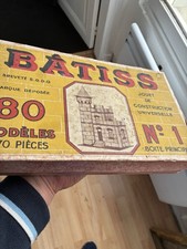 Ancien jeu de construction en bois « Batiss n°1 »