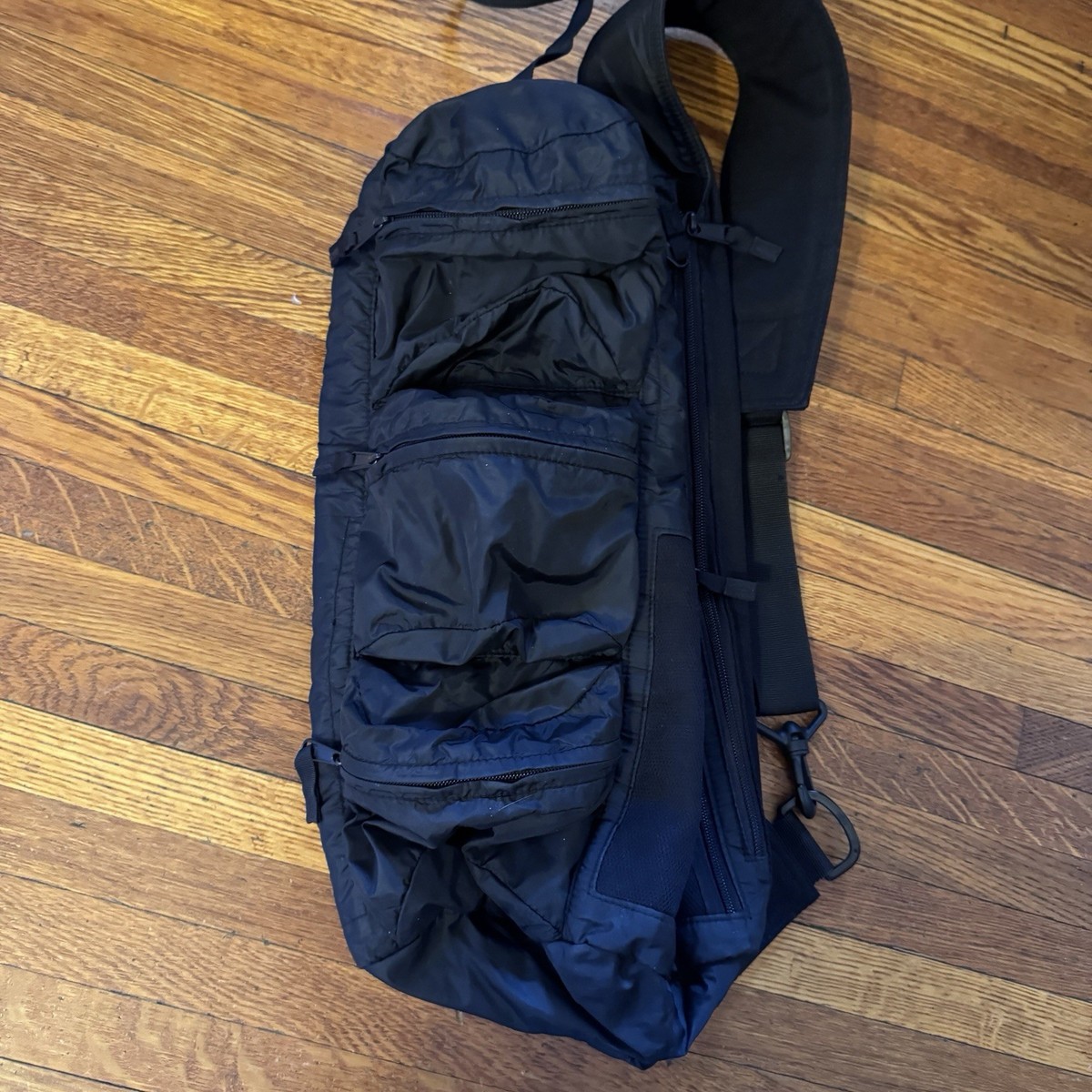 2003 GAP Sling Cargo Cross Body Bag Backpack Black Y2K Vintage