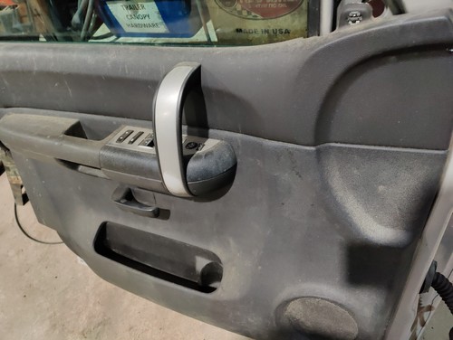 ✅2007 2008 2009 Chevy Silverado GMC Sierra Driver LH Door Panel Ebony Black💯 - Picture 9 of 12