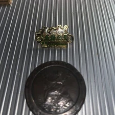 Vintage FERRIER BRAND VELO GROUPAMA BADGE