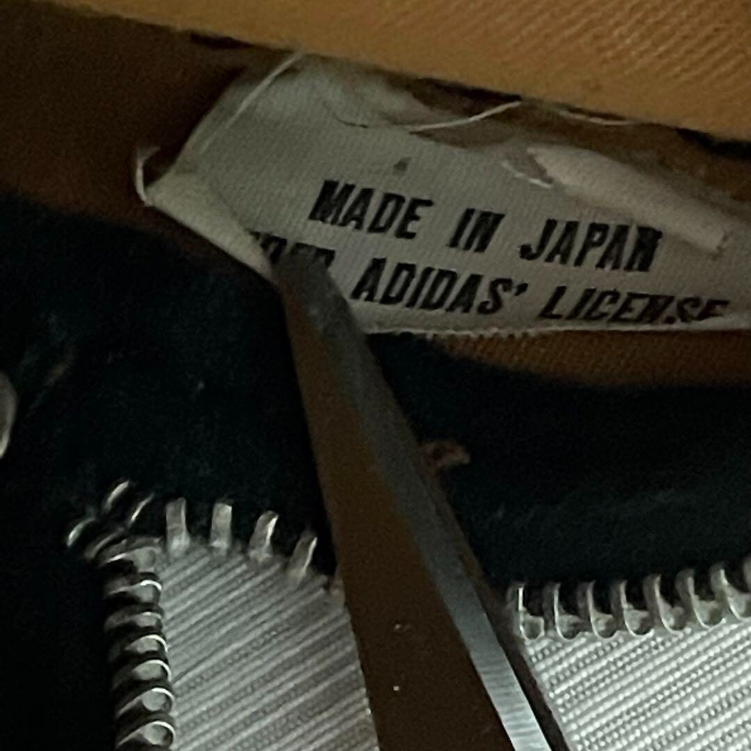 old adidas 80s mini hand bag y2k brown vintage rare size H11 old adidas 80s mini hand bag y2k brown vintage rare size H11