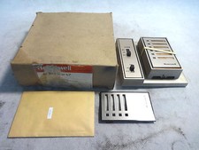 NEW HONEYWELL W95OC 1047 STATUS PANEL