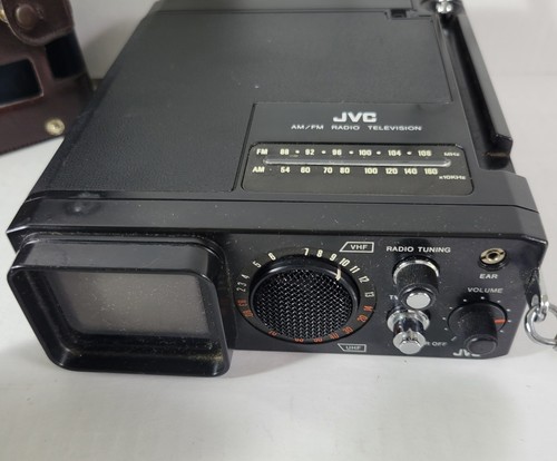 JVC P-100AE AM/FM Radio Television VHF/UHF With Case