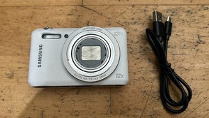 Samsung WB Series WB35F 16.2MP Digital Camera with USB Charging Cable