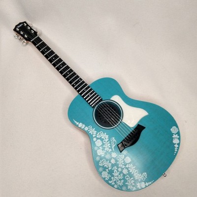 American Girl Electronic Guitar 2016 Blue Acoustic w/ Flowers WorksPlays 3 tunes
