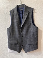 Men s NWOT Murano Polyester Blend Gray Plaid Vest Size S
