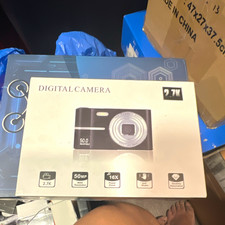 50MP Compact Digital Camera 2.7in Screen 16x Zoom Anti-Shake USB Black