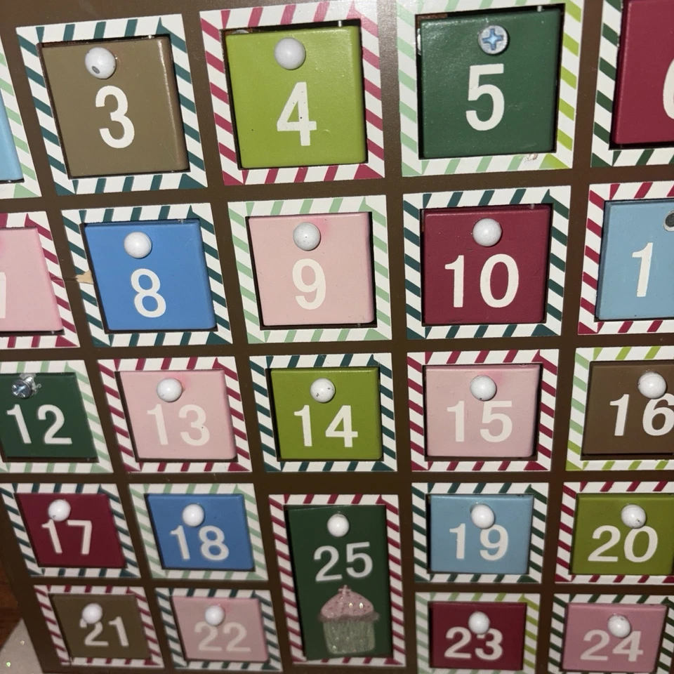 Saint Nicholas Square/wooden/advent calendar/door/ - Image 2 of 4