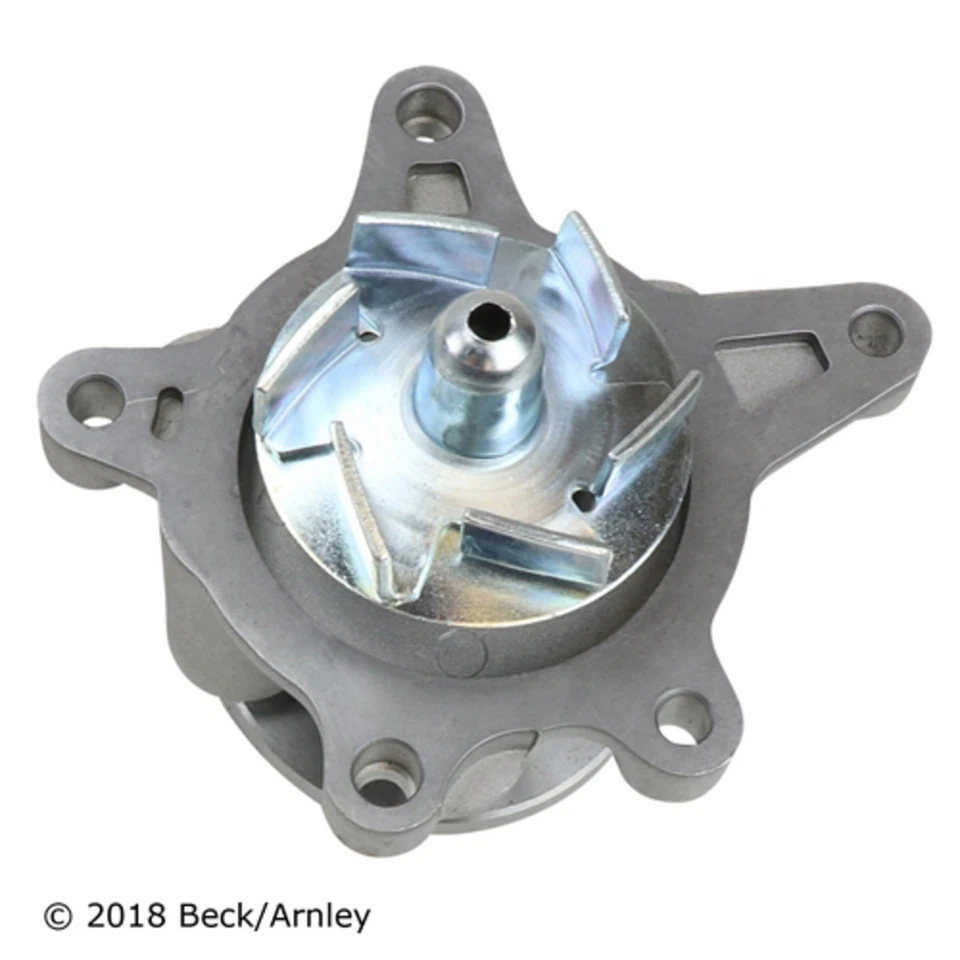 Bomba de agua Beck Arnley 131-2430 para Kia Soul Hyundai Veloster Seltos Elantra GT Foto 2 de 4