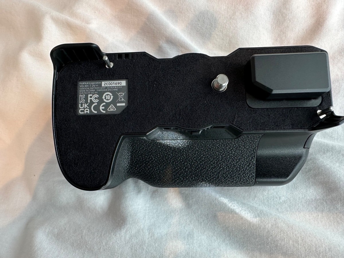 New FUJIFILM VG-XH Vertical Battery Grip for X-H2S, X-H2 Camera | eBay