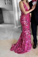 Jovani Prom Gown💕 Pink Floral Embroidered Mermaid Gown. Stunning!!