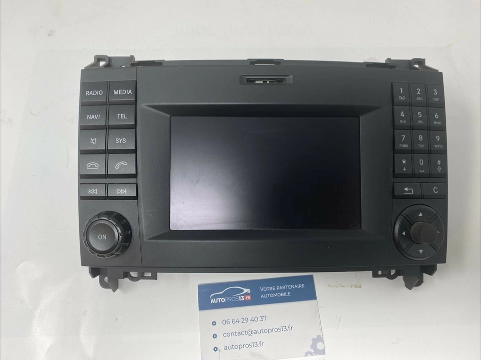 MODULE  POSTE AUTORADIO SD GPS NAVIGATION MERCEDES VITO VIANO W639 A4479002405  - Photo 1/4