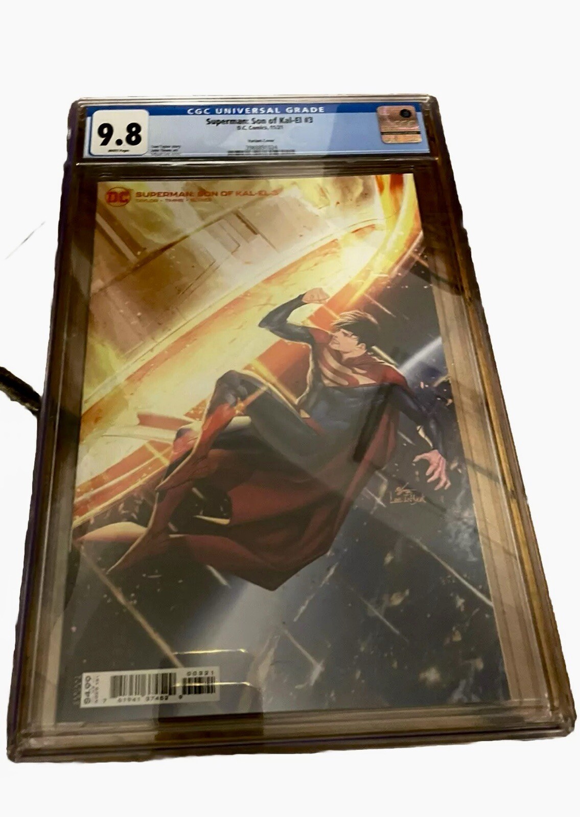 Superman Son of Kal-El…CGC 9.8 2021 Historic Series * Variant.