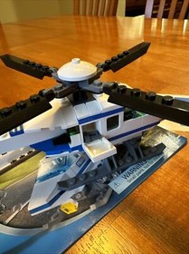 LEGO CITY: Police Helicopter (7741)