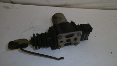 Stellmotor Zentralverriegelung Opel Ascona C,Rekord E,Senator A OE 5045687(FG86)