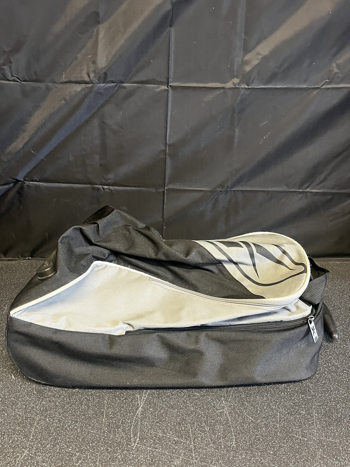 Bolso/maleta Reebok Travel Wheelie