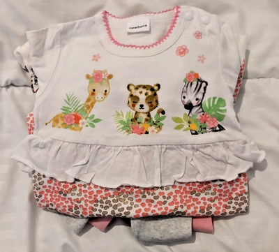 Baby Mädchen Bekleidungspaket Neugeborene gemischte saisonale Outfits Top Zustand