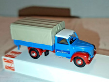 Busch 52361 - Barkas Framo V 801/2 Pritsche/Plane - LPG Roter Oktober