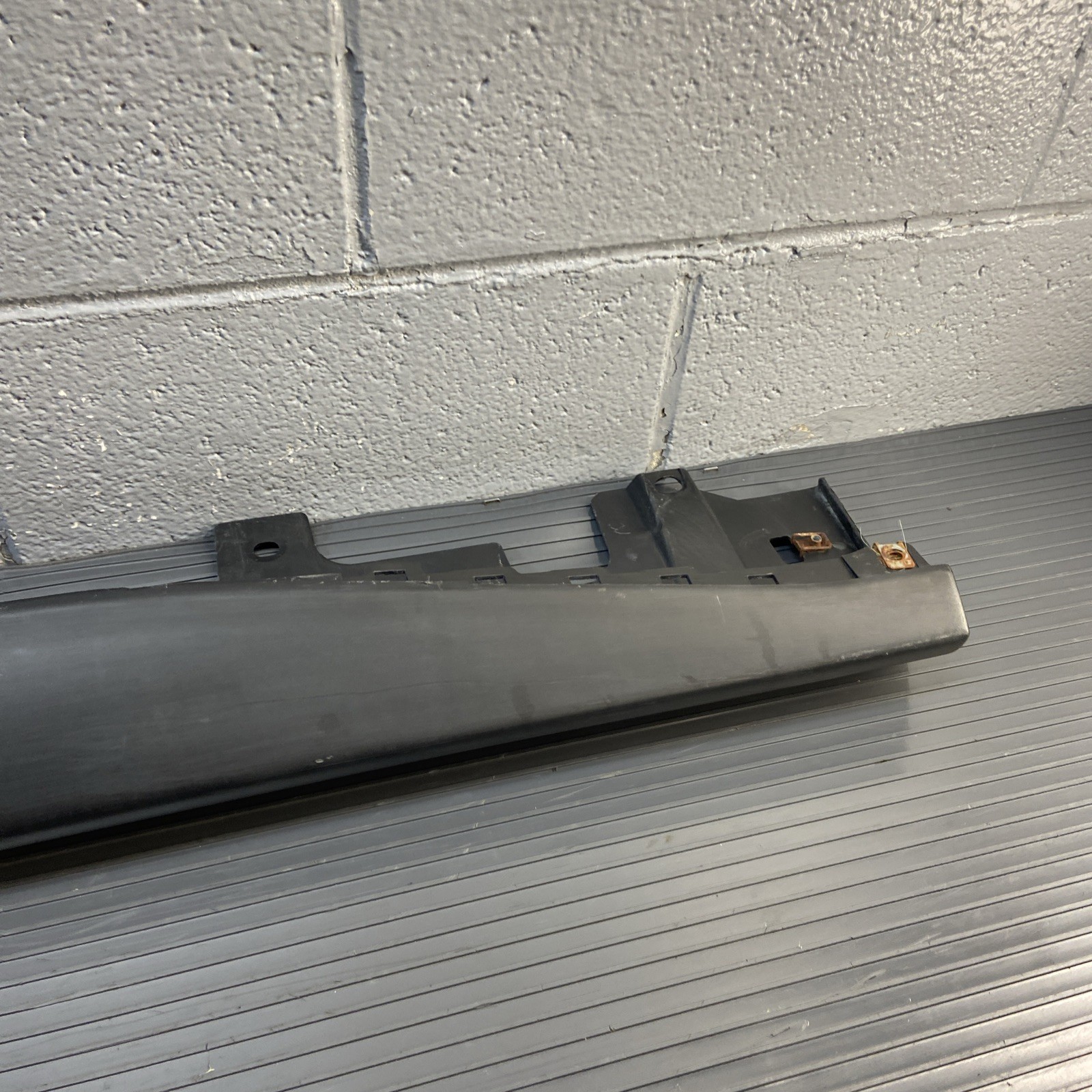 2018-2022 Ferrari Portofino Left Lower Rocker Panel Blue 88825800 OEM *NOTE*