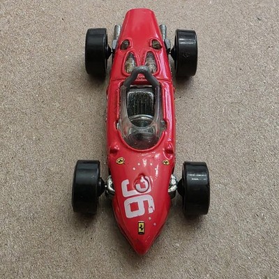 Hot Wheels Ferrari 156 ミニカー 赤 FERRARI 156 - 増えすぎたミニカーに愛を捧ぐ ミニカー
