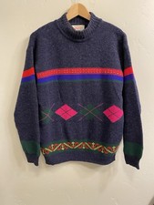 United Colors of Benetton Women  s Size Medium Wool Blend Sweater