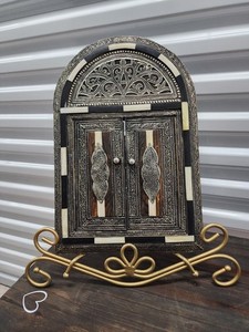 Handmade Moroccan Wall Mirror 11.5" x 18"