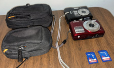 Nikon Coolpix L24 L11 Compact Digital Camera 8GB SD Card Case Lot of 2