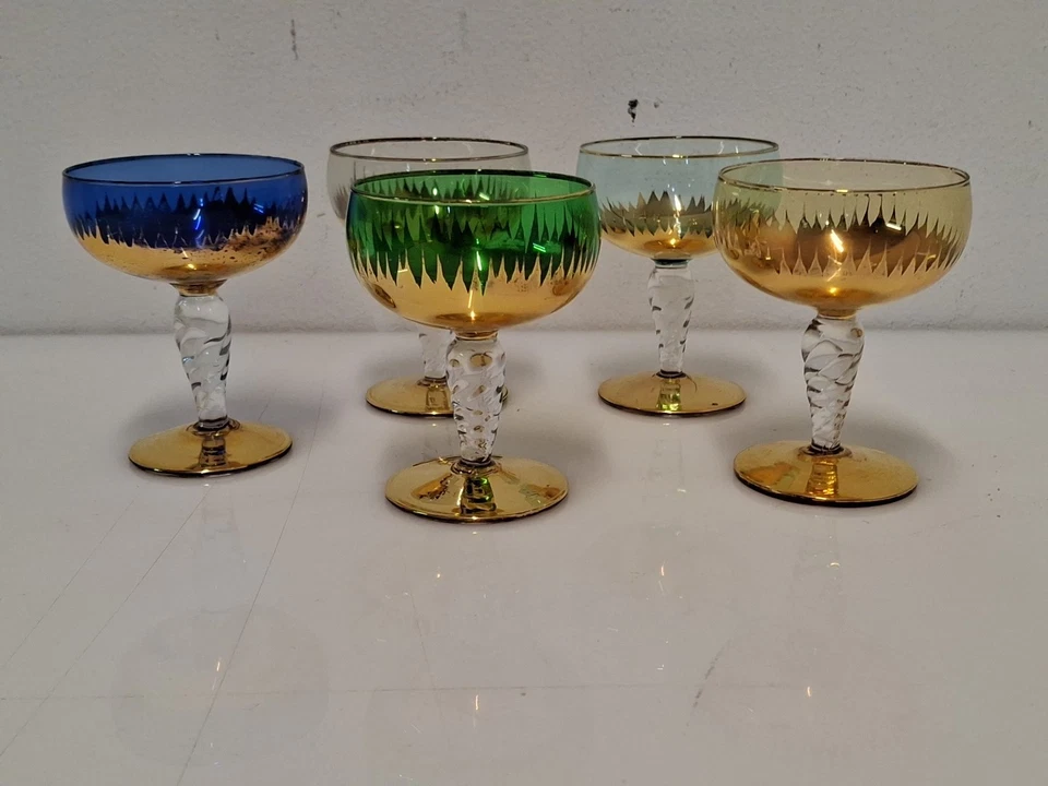 5 Coppe Bicchieri Vetro Cristallo Colorato Rifiniture Oro Vintage  - Immagine 2 di 4