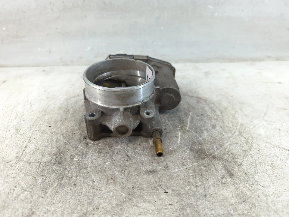 Carrocería del acelerador Chevrolet Trail Blazer TURYL Foto 4 de 4