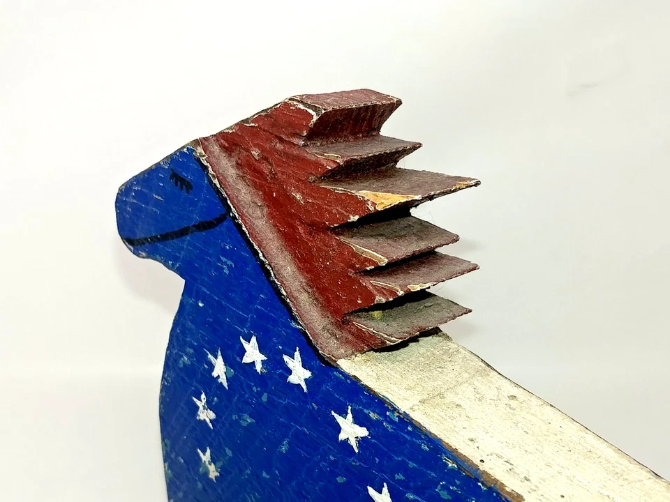 Primitive Americana 13 Estrellas y Rayas Colonial Madera Caballo sobre Ruedas Tirar Juguete Foto 3 de 4