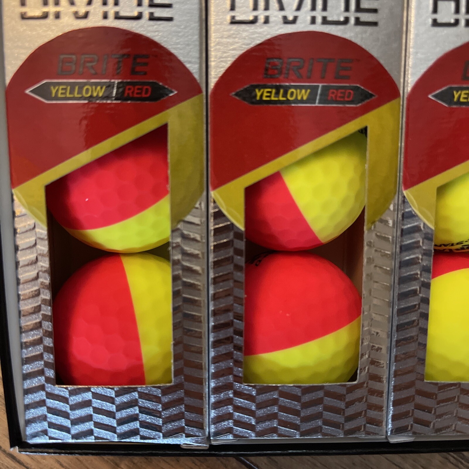 NEW Srixon Q-Star Tour Divide Red/Yellow Golf Balls 2 Dozen 24 Balls