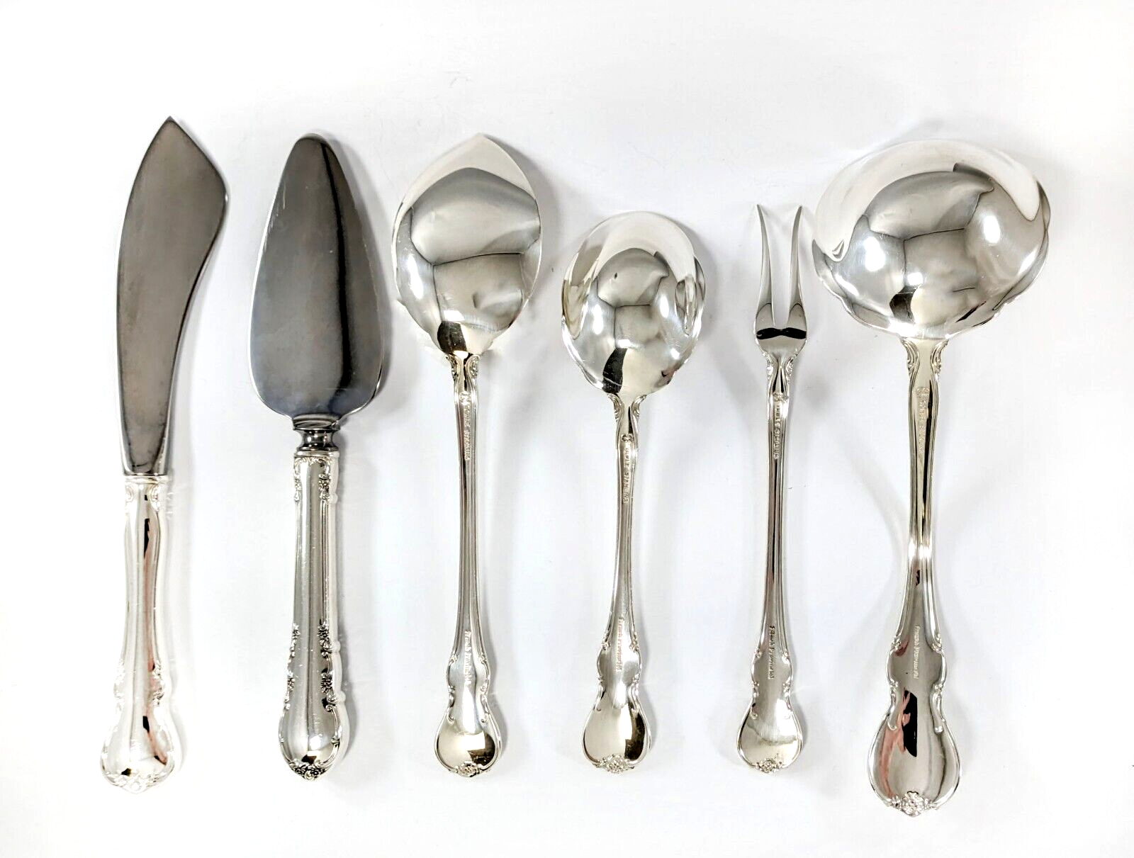 French Provincial TOWLE Sterling Silver Service for 12, 113 pcs with