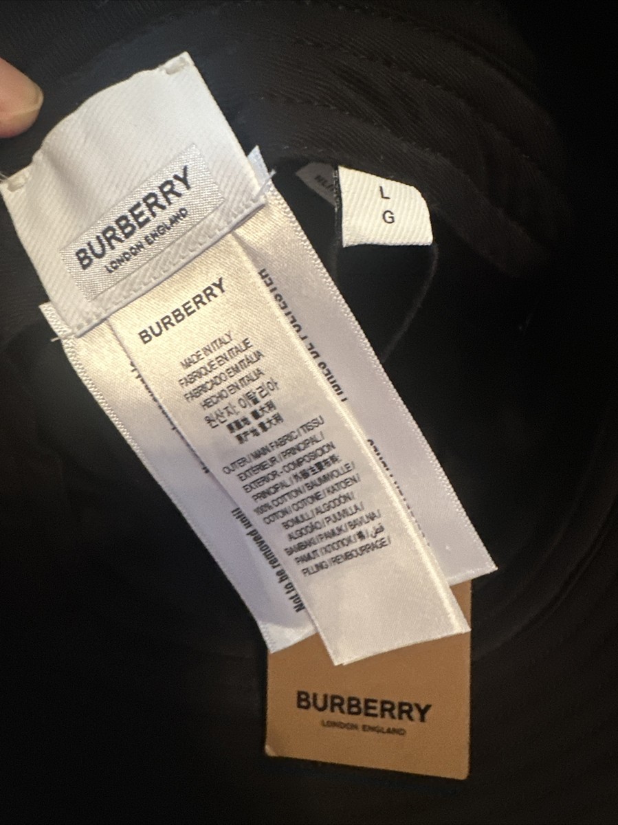Price firm! Authentic Burberry Limited Printed Bucket Hat Black Size L $390+ tax $390 New Authentic Burberry Limited Ed Printed Bucket Hat  main image 4