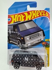 Hot Wheels '70s Van HW Art Cars 2021