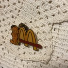 Vintage McDonalds Lapel Pin Garfield Leaning on Golden Arches Collector Pin 1975 — photo 7