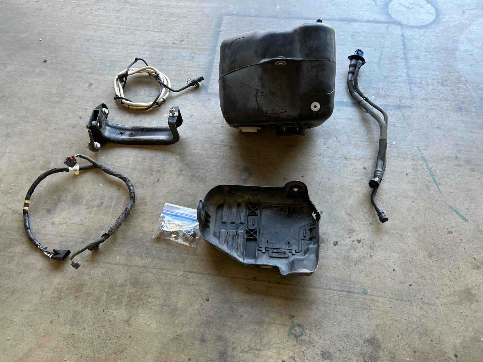 2021 Ford F-250 Super Duty 6.7 Power Stroke DEF Parts Lott