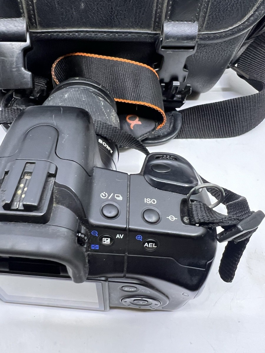 Sony Alpha DSLR-A200 Digital SLR Camera Black Untested